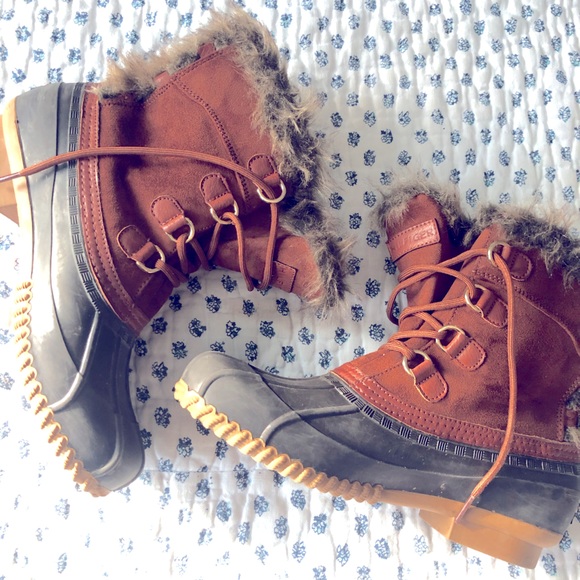 Tommy Hilfiger Shoes - Tommy Hilfiger Fleece-lined Duck Boots
